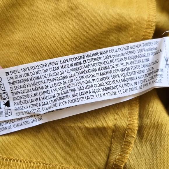 Forever 21 Yellow Floral Off The Shoulder Crop Ruffle Sleeve 2 Piece Skirt Set - Picture 7 of 9